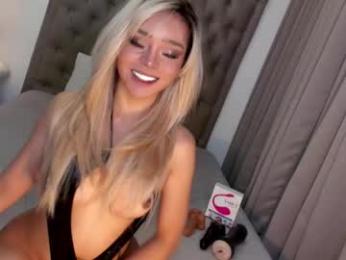 enchatressdixie chaturbate stream image