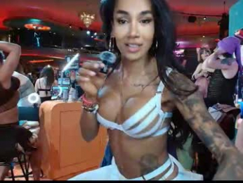sweetlaurasaenz chaturbate stream image