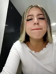 eva-2023 stripchat stream image