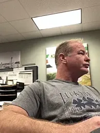 hintly stripchat stream image