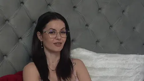 SeductiveMom stripchat stream image, 19.01.2026 04:00