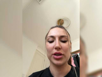 seilyfox bongacams stream image