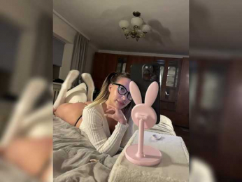 Vivien_ bongacams stream image