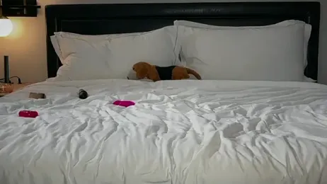 GennaJames stripchat stream image