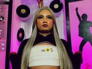 mayka-brunette01 camsoda stream image