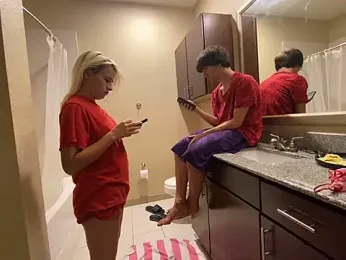 girlfriendmissy stripchat stream image