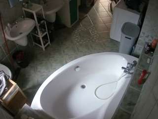 voyeurcam-julmodels-bath-1st-1 camsoda stream image, 14.01.2026 15:30