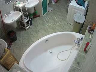 voyeurcam-julmodels-bath-1st-1 camsoda stream image, 14.01.2026 15:30