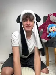 Naim_TheKing stripchat stream image, 25.01.2026 05:50