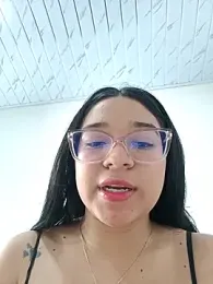 -VICKKY stripchat stream image