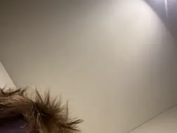 yourwhiteboy1 stripchat stream image