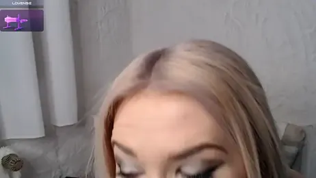 Julia-Sugar stripchat stream image