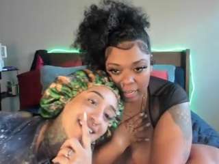 siennadivyne camsoda stream image