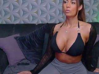 mina-babe camsoda stream image