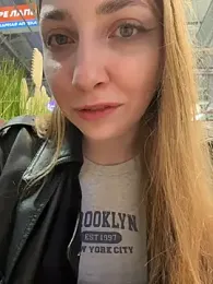 Sunny___Bunny stripchat stream image