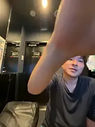 yuuki8910 stripchat stream image