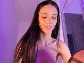 hotfallingdevil chaturbate stream image