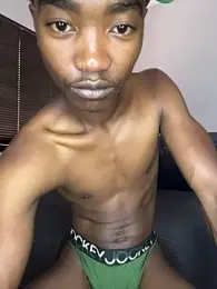 Boytoy_BigD stripchat stream image