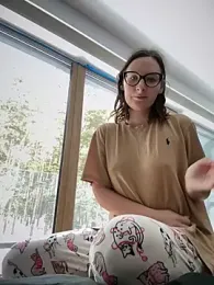 The_Snowwhitee stripchat stream image, 15.02.2026 08:40
