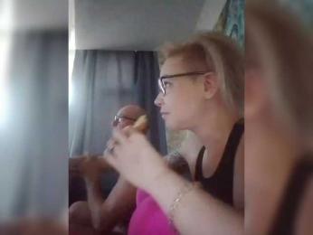 TilyTily bongacams stream image