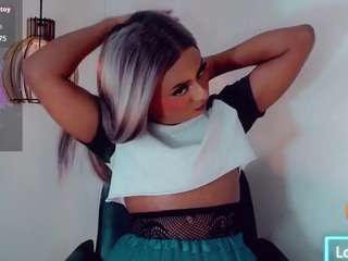 mayka-brunette01 camsoda stream image