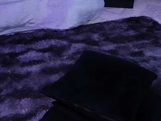 zoe-cruz21 camsoda stream image