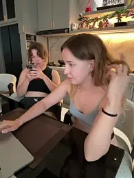 Nura_n_Sarah stripchat stream image