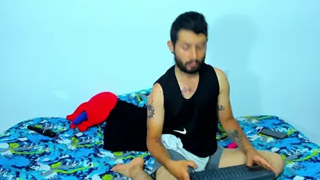 Bad_Couple_1 stripchat stream image