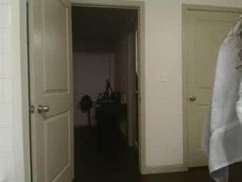 bigdicktrannynicole chaturbate stream image