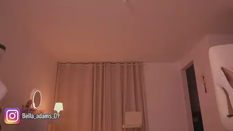 bella_adams_ stripchat stream image