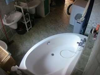 voyeurcam-julmodels-bath-1st-1 camsoda stream image, 20.02.2026 19:00