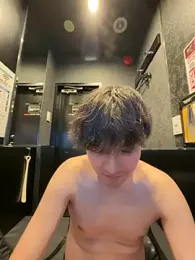 yuuki8910 stripchat stream image