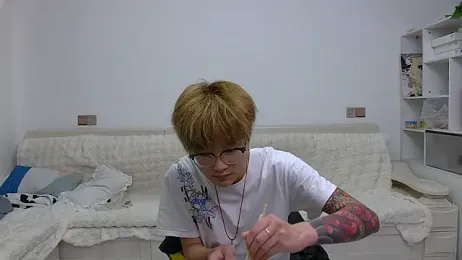 KK-cuteboy stripchat stream image