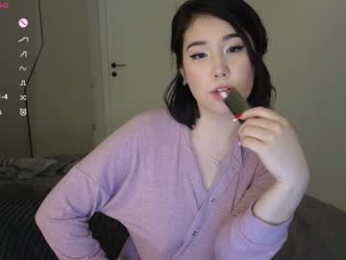 ki_mi chaturbate stream image