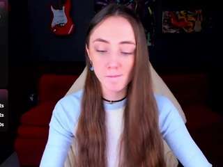 lexi-split camsoda stream image