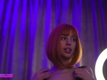 plump_bums chaturbate stream image