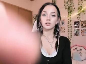 vivian_qwerty chaturbate stream image