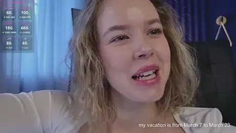 milly_shy stripchat stream image