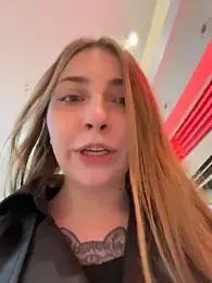 Sunny___Bunny stripchat stream image