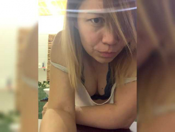 Ella-Pearlie bongacams stream image