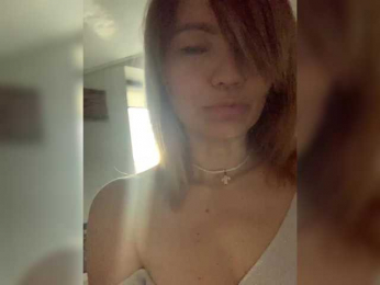 Ella-Pearlie bongacams stream image