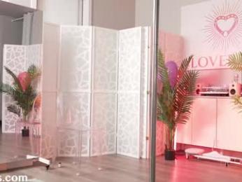 saraloverays chaturbate stream image