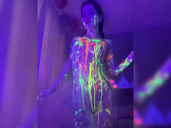 whiteTEA bongacams stream image