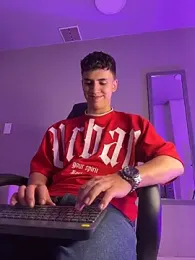 AdrianRinaldi stripchat stream image