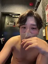yuuki8910 stripchat stream image