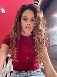 alana15 stripchat stream image