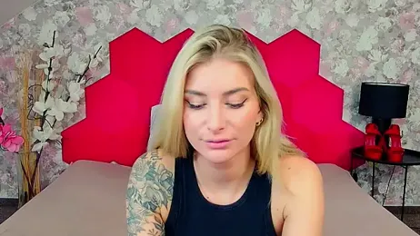 Lia_Benini stripchat stream image