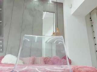 eva-teilor camsoda stream image