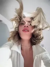 JessyRey stripchat stream image