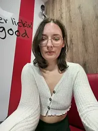 The_Snowwhitee stripchat stream image, 17.03.2026 19:40
